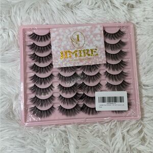 30 false Lashes